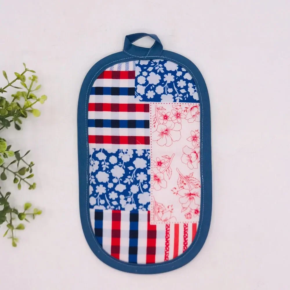 Finger Hotpad: Potholder, Americana Patchwork Red White Blue Hotpad